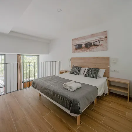 Appartamento New Duplex, 2 Wc, Frente Ciudad De Ciencias Y Artes *